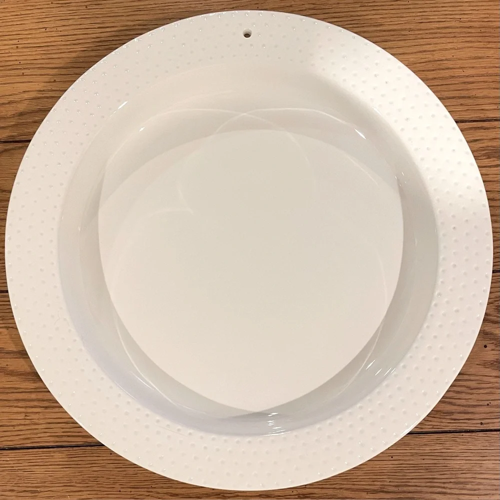 EUC Nora Fleming Retired White Swiss Dot 14.5 inch serving platter - Picture 2 of 6